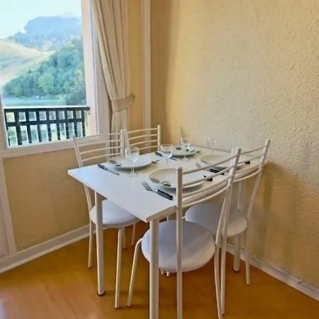 Le Vernon 4 Apartment Chamrousse